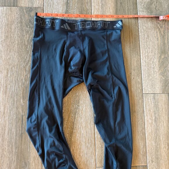 Adidas men's Techfit compression tights for training Black size Medium - Picture 2 of 8